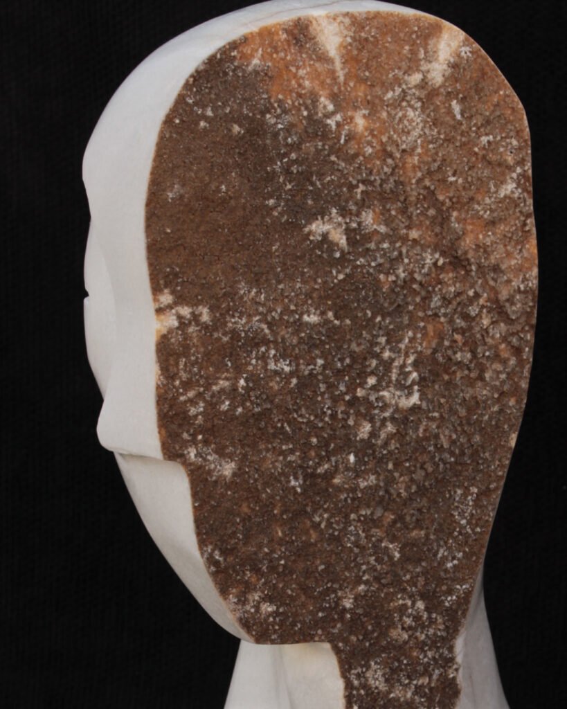 Emoción Muda Iii, escultura en mármol de macael de David Gómez (vista 6)
